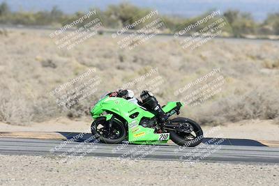 media/Dec-07-2025-CVMA (Sun) [[3e7d2de5dc]]/Race 9-Formula UL Shootout/